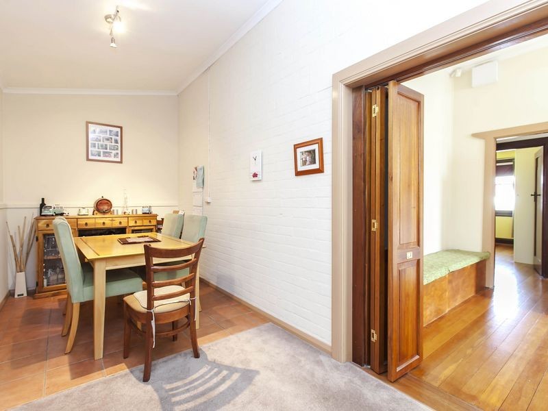 8 Carlton Crescent, Woodville North SA 5012