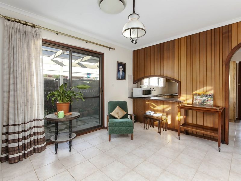 2/36 Lochside Drive, West Lakes SA 5021