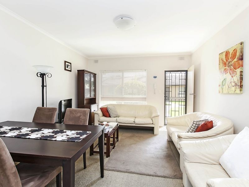 3/2 Bach Crescent, Seaton SA 5023