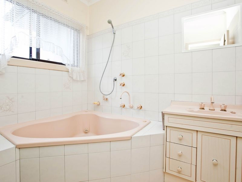 18 Marvin Avenue, Gilles Plains SA 5086