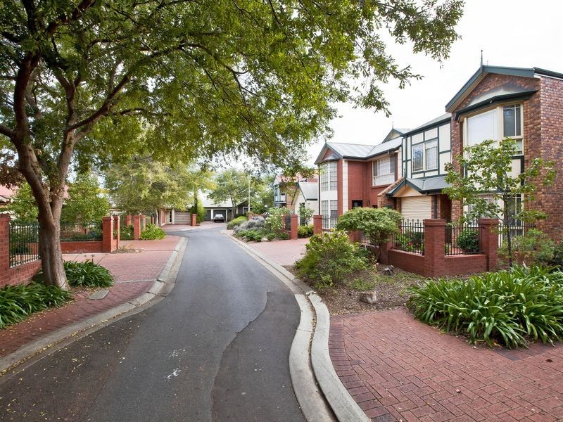 10 Francis Ridley Circuit, Brompton SA 5007