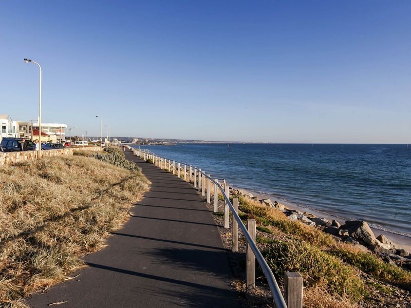 12/23 Military Road, West Beach SA 5024