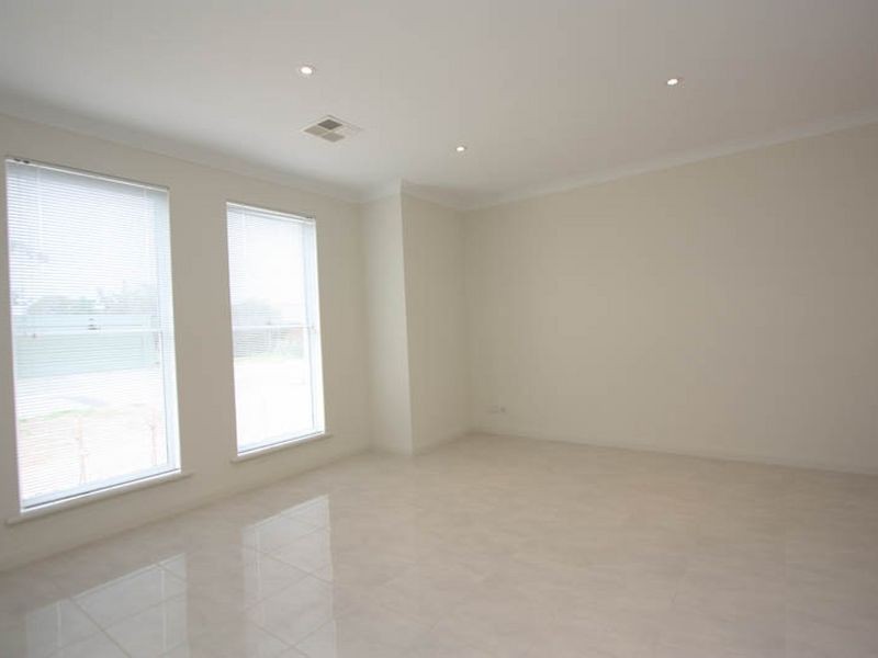 6 Edward Parade, Semaphore Park SA 5019
