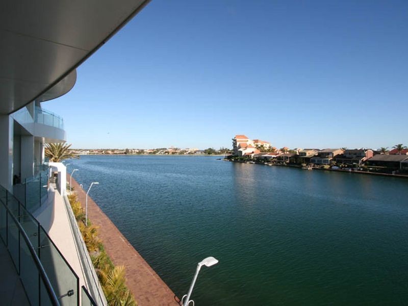 5/155 Brebner Drive, West Lakes SA 5021