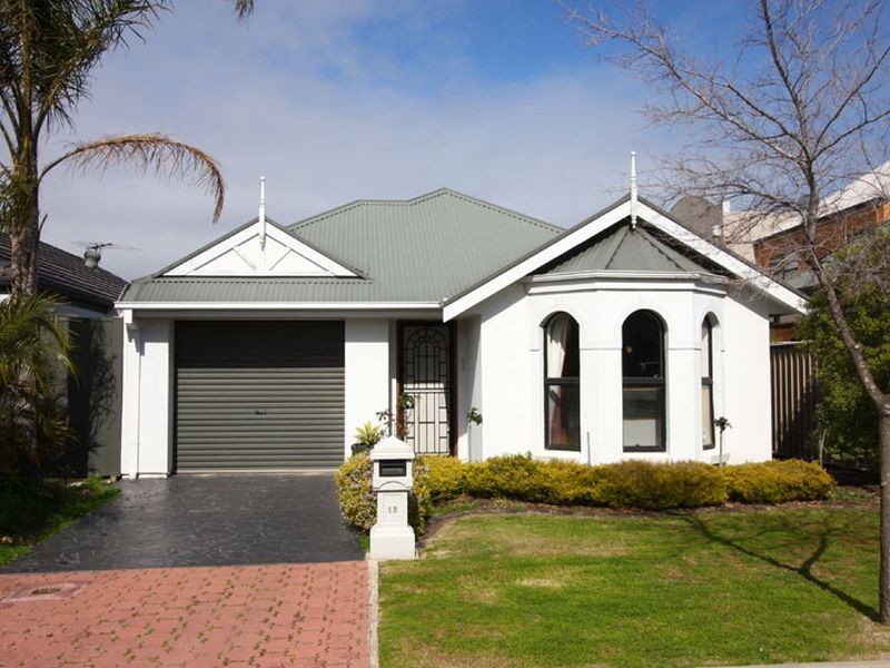 13 Hagen Avenue, Port Adelaide SA 5015