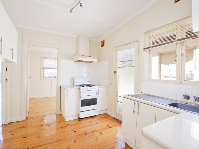 16 Mary Street, Peterhead SA 5016