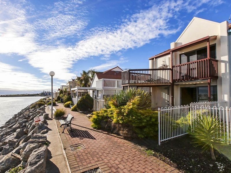 27 One & All Drive, North Haven SA 5018