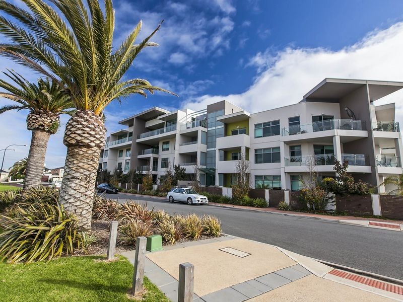 13/1 Burt Avenue, Findon SA 5023