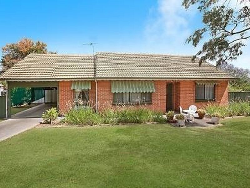 1 Raymel Court, Campbelltown SA 5074