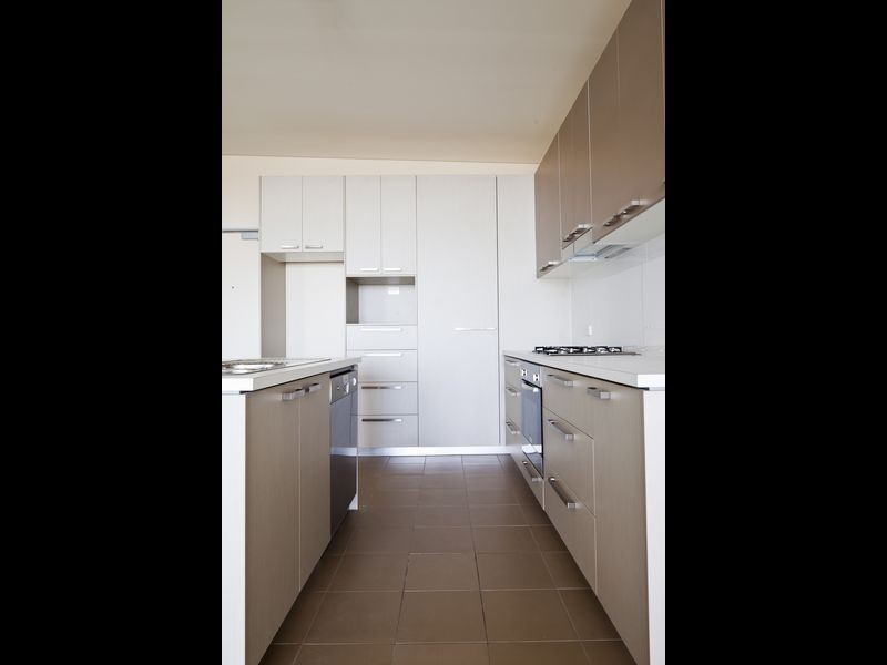 8/21-25 Euston Walk, Mawson Lakes SA 5095