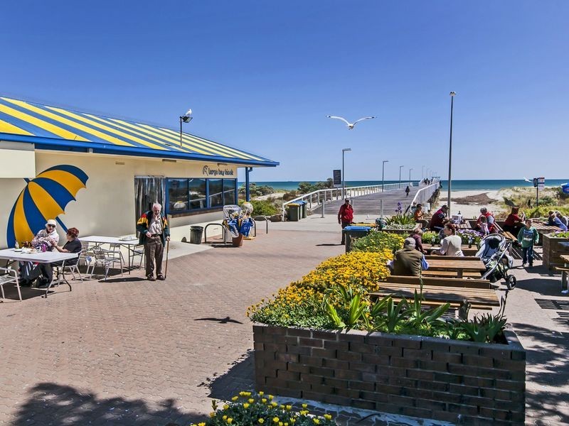 2/1 Jetty Road, Largs Bay SA 5016