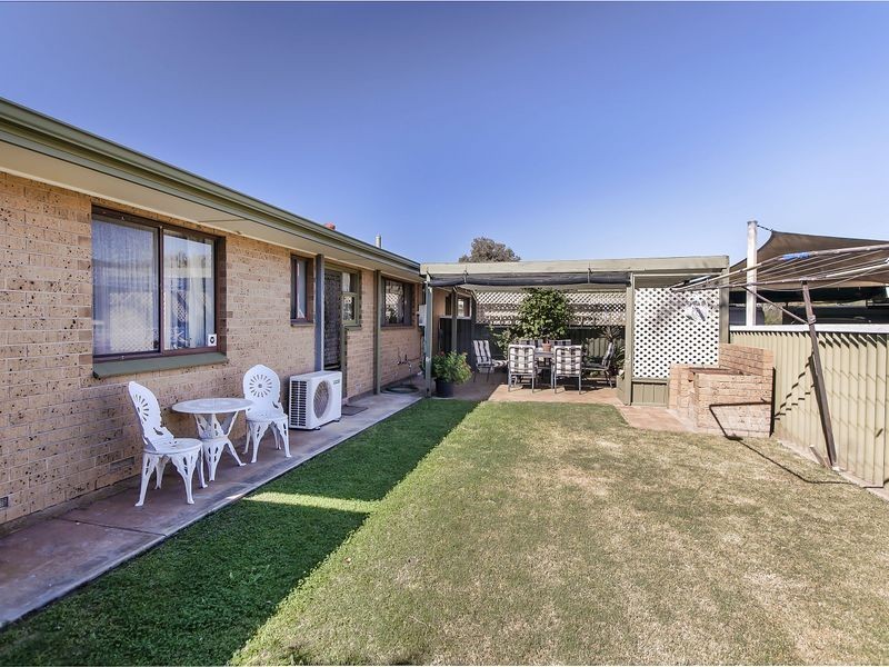 1/11 Thomson Crescent, North Haven SA 5018
