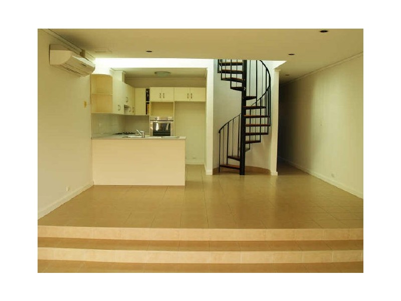 2/8 Anglers Court, West Lakes Shore SA 5020