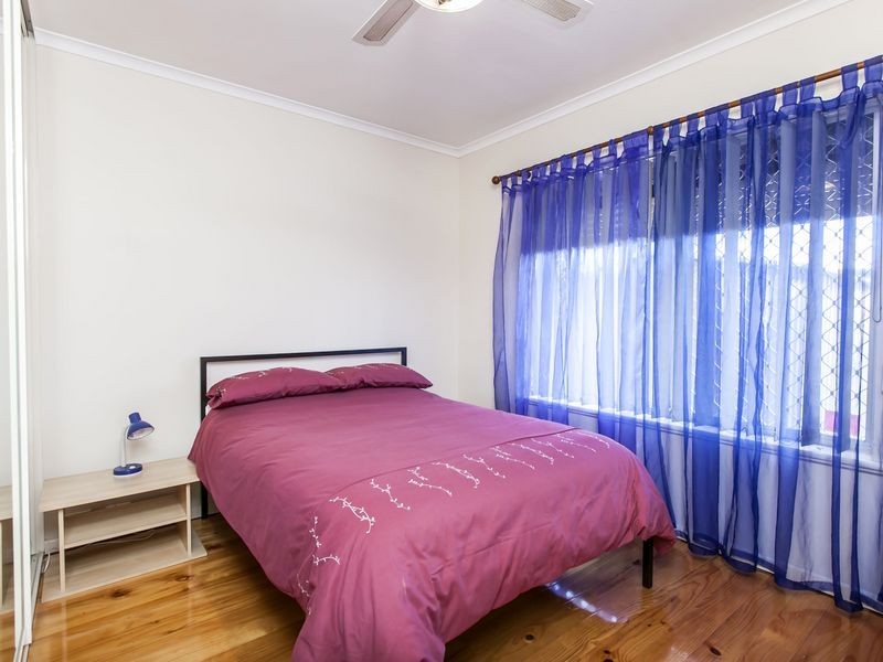 12 Mara Place, West Lakes SA 5021