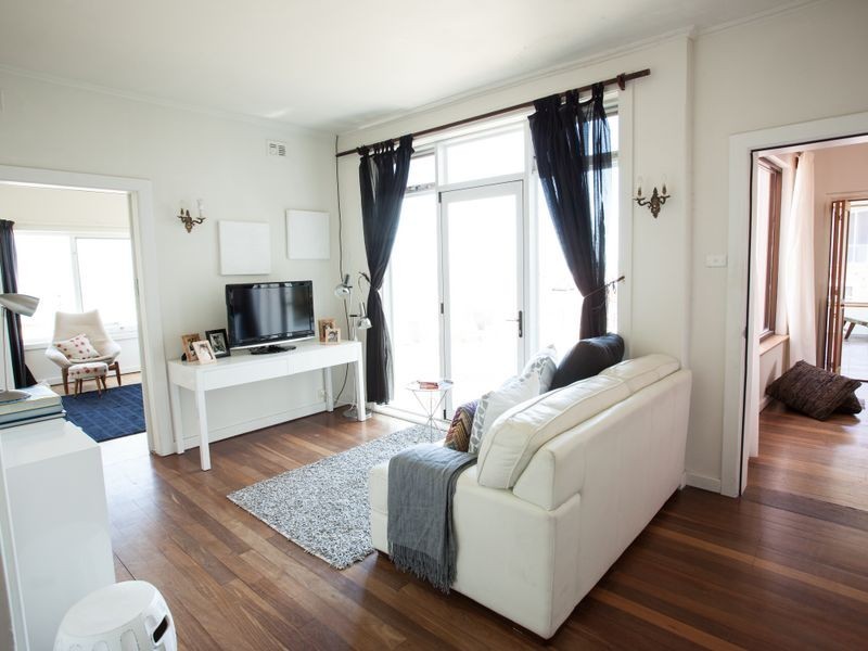 41 North Esplanade, Glenelg North SA 5045