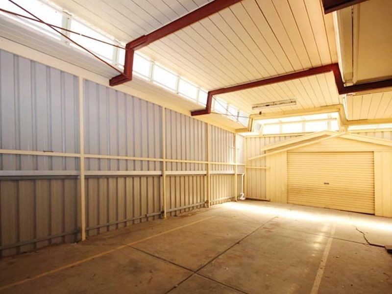 11 Lindsay Street, Elizabeth Downs SA 5113