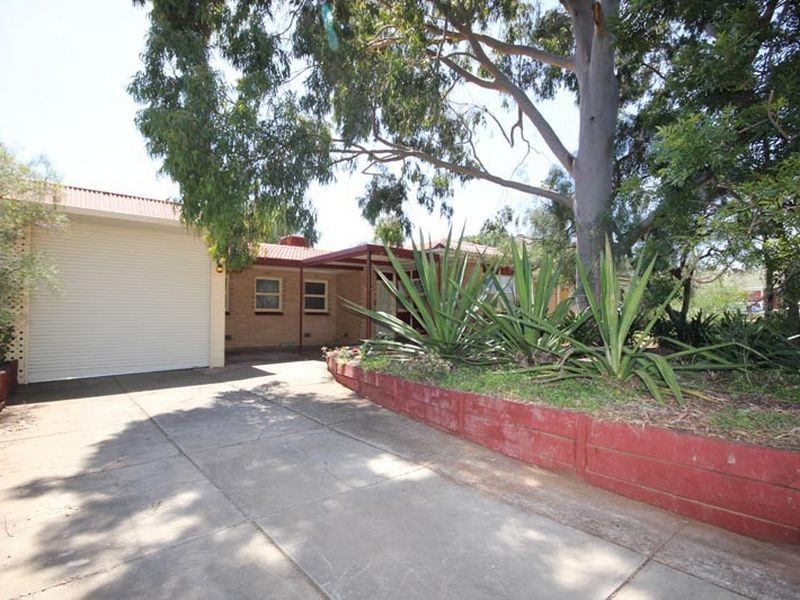 11 Lindsay Street, Elizabeth Downs SA 5113