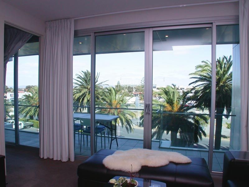 32/155 Brebner Drive, West Lakes SA 5021