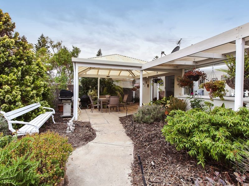 9 Victory’83 Crescent, North Haven SA 5018