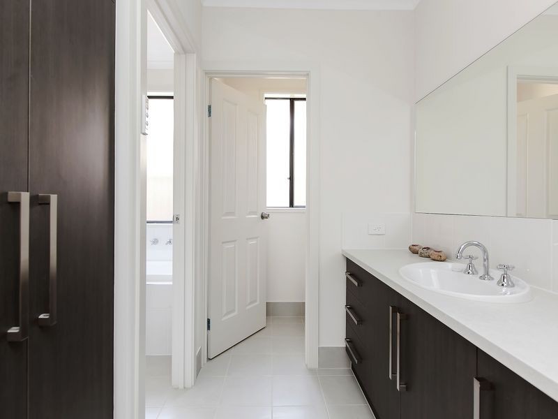 56 Maple Avenue, Royal Park SA 5014