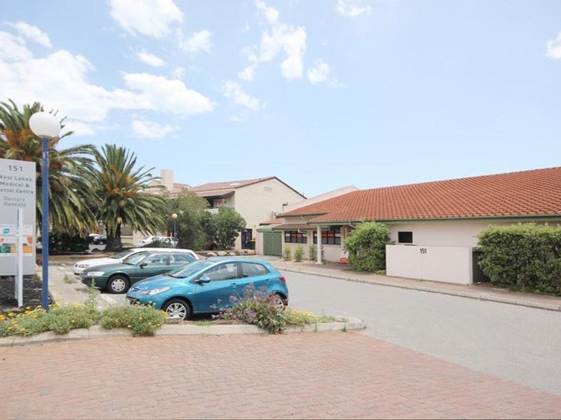 1/151 Brebner Drive, West Lakes SA 5021