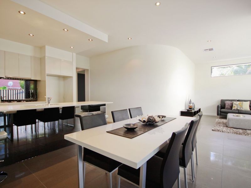 5a Carinya Crescent, Rostrevor SA 5073