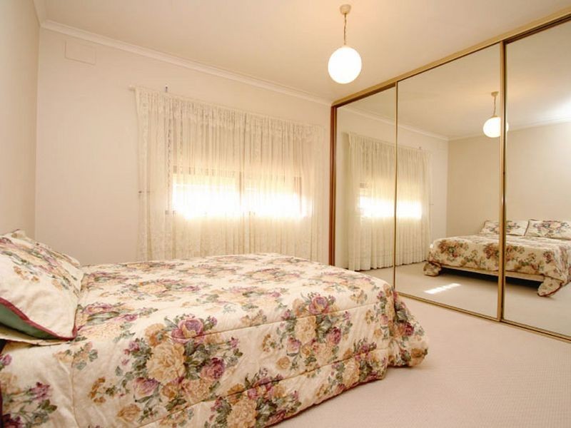 10 Heysen Crescent, West Lakes Shore SA 5020