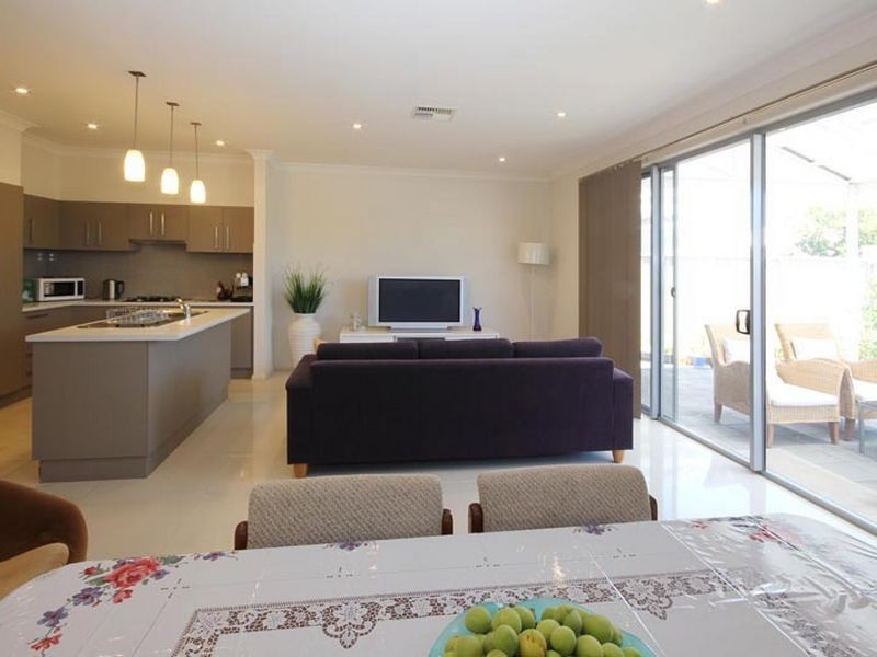 12 James Street, Royal Park SA 5014