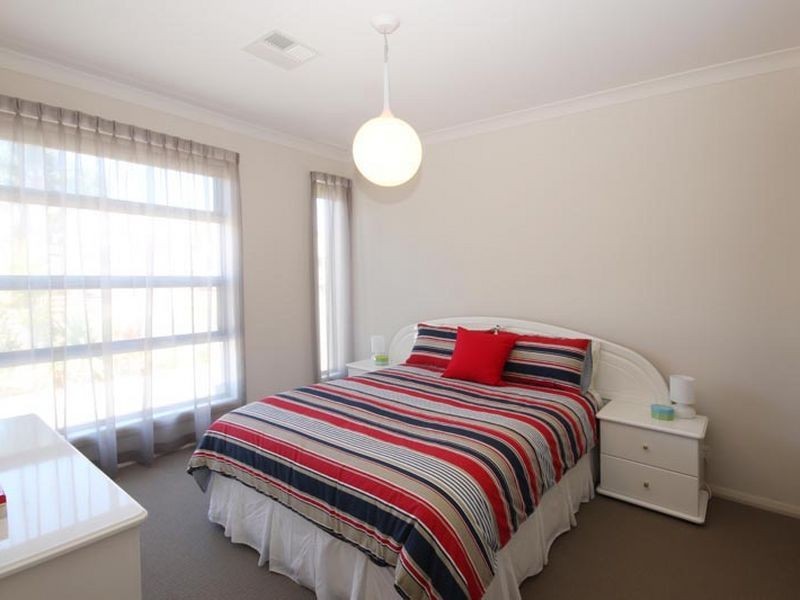 12 James Street, Royal Park SA 5014