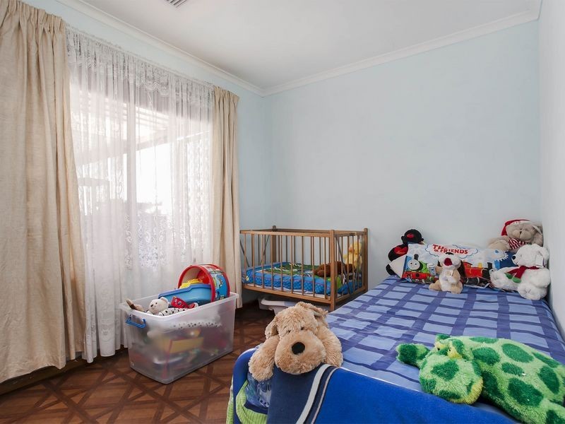 96 Fairbanks Drive, Paralowie SA 5108