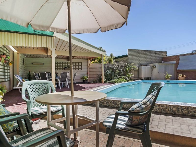 12 Jamaica Avenue, Fulham Gardens SA 5024