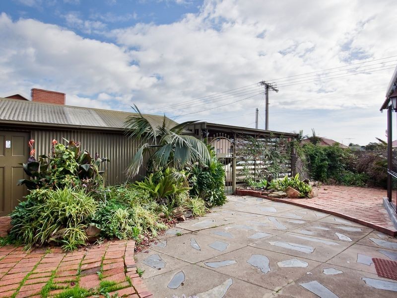 4 Buccleuch Avenue, Findon SA 5023
