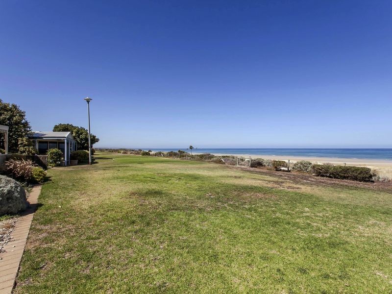 52 Sandpiper Place, West Lakes Shore SA 5020