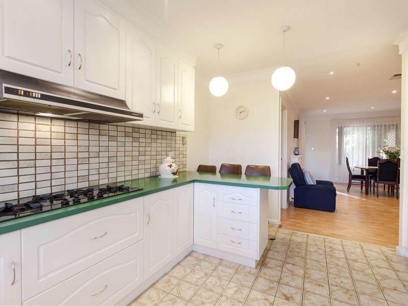 12 Dame Pattie Circuit, West Lakes SA 5021