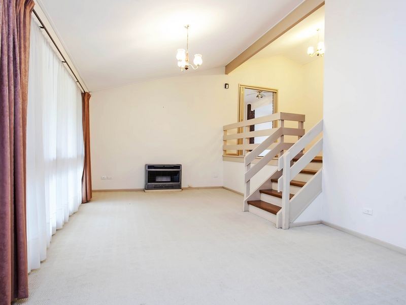 39 Rosewall Avenue, Gulfview Heights SA 5096