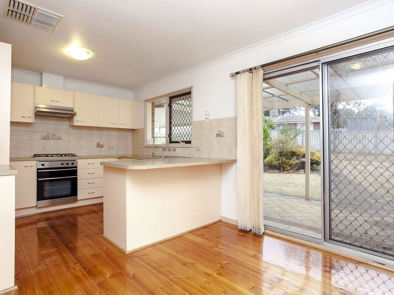 39 Rosewall Avenue, Gulfview Heights SA 5096