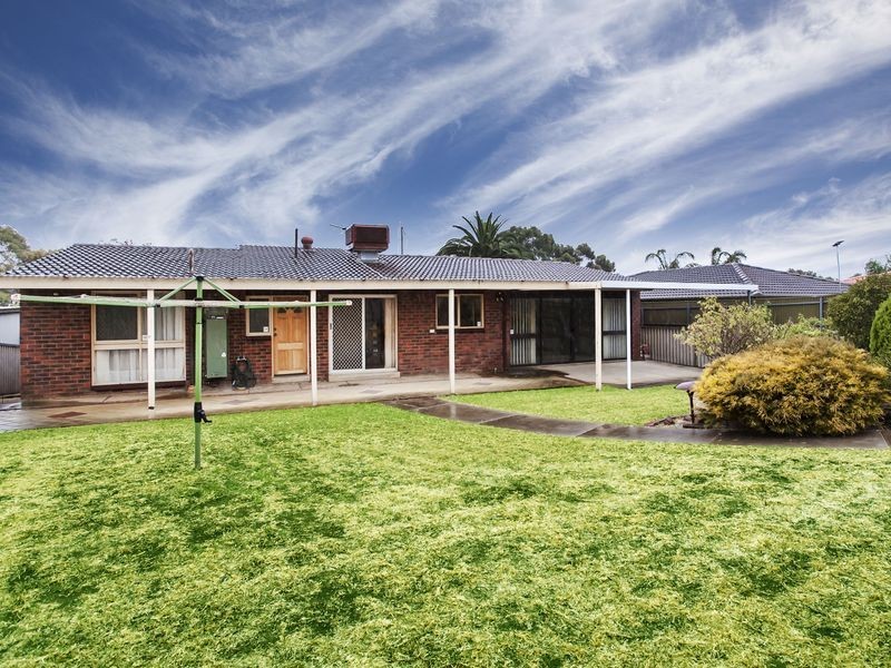 39 Rosewall Avenue, Gulfview Heights SA 5096