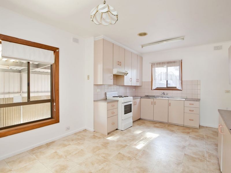11 Mercedes Drive, Holden Hill SA 5088