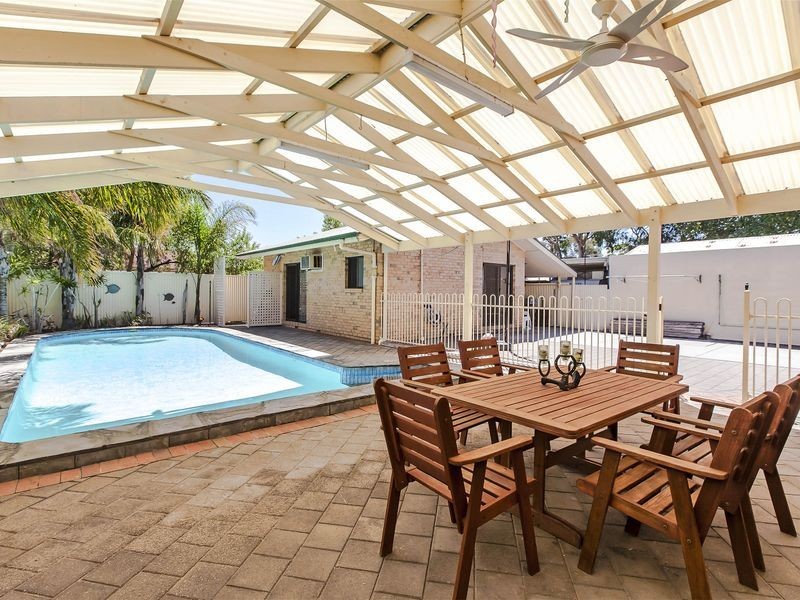 2 Sinclair Street, Grange SA 5022