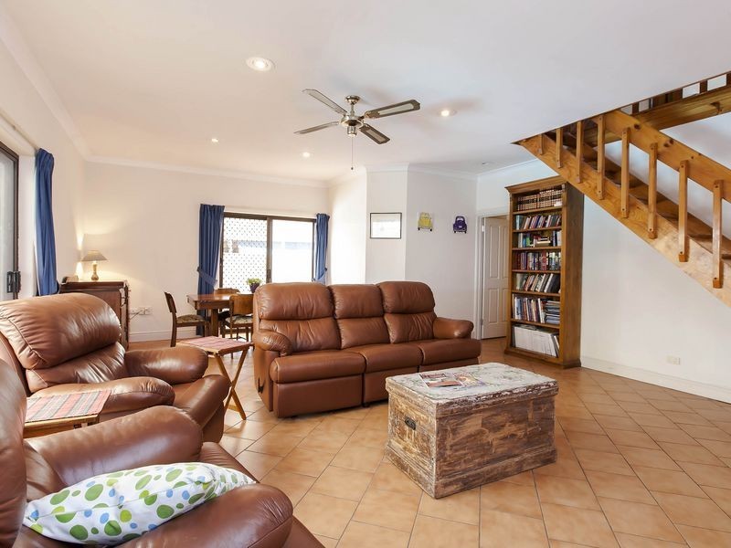 2 Sinclair Street, Grange SA 5022