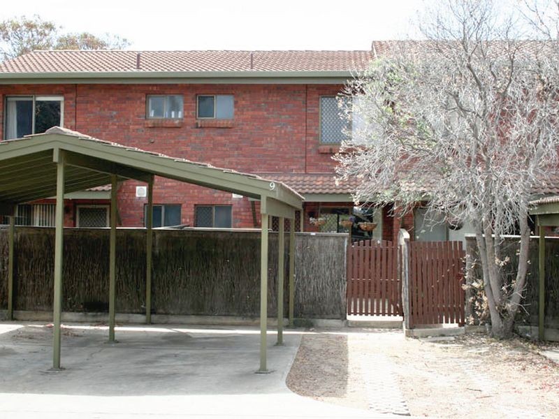 9 Brebner Drive, West Lakes SA 5021