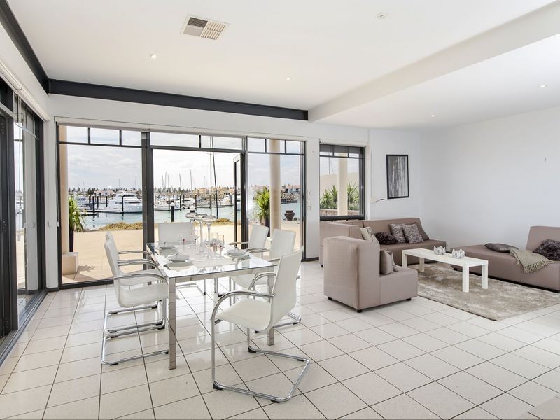 38 Cooroyba Court, North Haven SA 5018