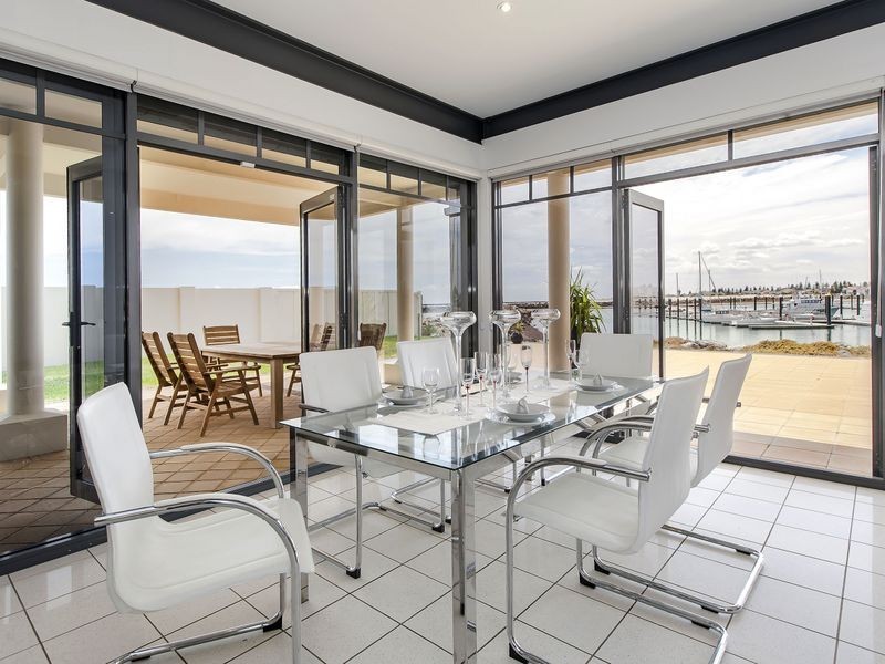 38 Cooroyba Court, North Haven SA 5018