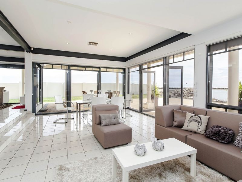 38 Cooroyba Court, North Haven SA 5018