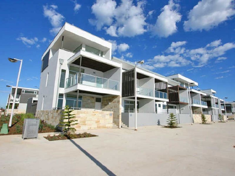 2 Parri Crescent, Port Adelaide SA 5015