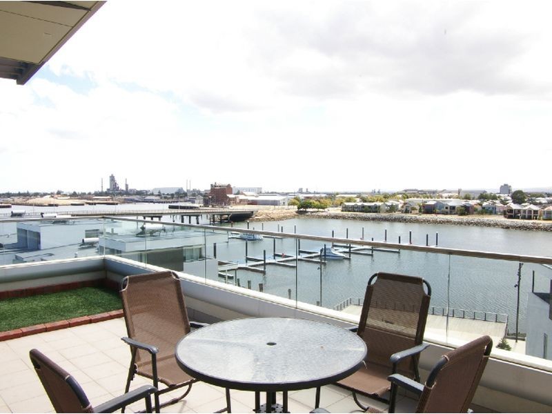 503 The Sails/16-18 Wirra Drive, New Port SA 5015