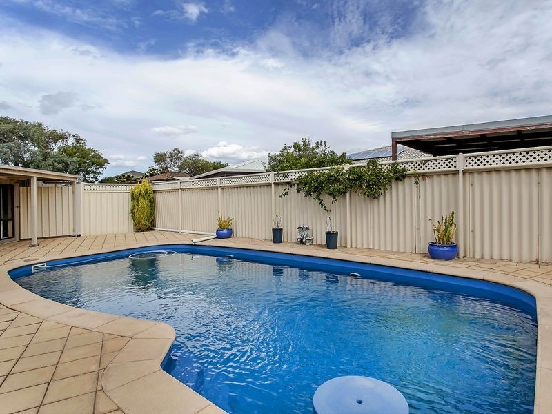 20 Gordon Luxton Drive, North Haven SA 5018