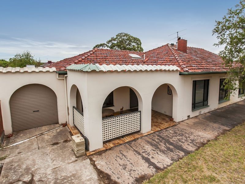 1 The Parkway, Hampstead Gardens SA 5086