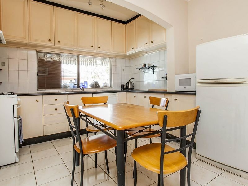 1 The Parkway, Hampstead Gardens SA 5086