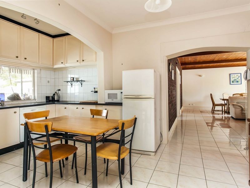 1 The Parkway, Hampstead Gardens SA 5086